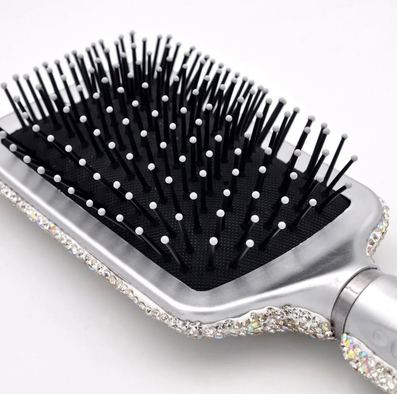 XKLUSIVE BLING BLING PADDLE BRUSH